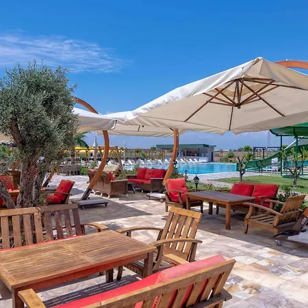 Hotell Zeyda Lara 4*